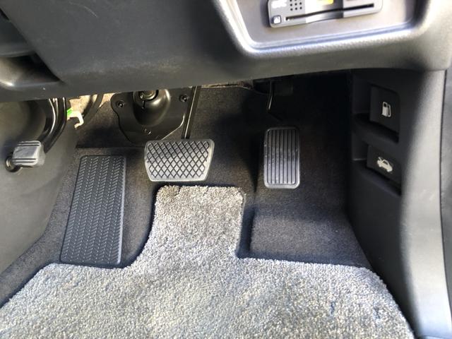 オデッセイハイブリッド ハイブリッドアブソルート・ホンダセンシングＥＸパック　純正ナビ　ＥＴＣ　ドラレコ　両側電動ドア　ＬＥＤ　アルミホイール　両側自動スライドドア　シートヒータ　キーレス　サイドエアバッグ　エコモード　ＤＶＤ再生可　本革シート　ＶＳＡ　スマキー　３列シート（70枚目）