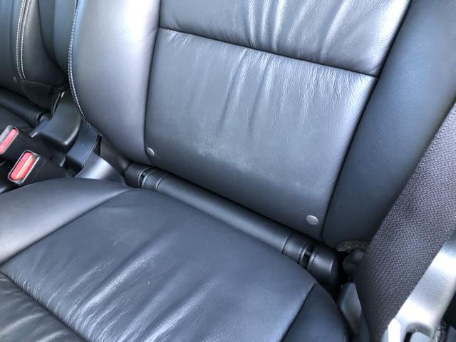 オデッセイハイブリッド ハイブリッドアブソルート・ホンダセンシングＥＸパック　純正ナビ　ＥＴＣ　ドラレコ　両側電動ドア　ＬＥＤ　アルミホイール　両側自動スライドドア　シートヒータ　キーレス　サイドエアバッグ　エコモード　ＤＶＤ再生可　本革シート　ＶＳＡ　スマキー　３列シート（74枚目）