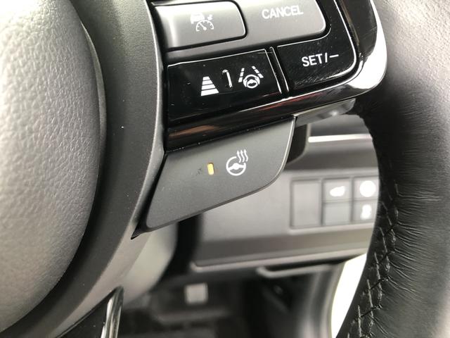 ヴェゼル ｅ：ＨＥＶＺ　純正ナビ　ＥＴＣ　前後ドラレコ　ＬＥＤ　アルミホイール　シートヒーター　衝突回避支援ブレーキ機能　１オナ　スマキ　Ｐトランク　フルオートエアコン　Ｄレコ　エアバッグ　両席エアバック　Ｒカメ　記録簿付（12枚目）