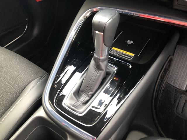 ヴェゼル ｅ：ＨＥＶＺ　純正ナビ　ＥＴＣ　前後ドラレコ　ＬＥＤ　アルミホイール　シートヒーター　衝突回避支援ブレーキ機能　１オナ　スマキ　Ｐトランク　フルオートエアコン　Ｄレコ　エアバッグ　両席エアバック　Ｒカメ　記録簿付（14枚目）