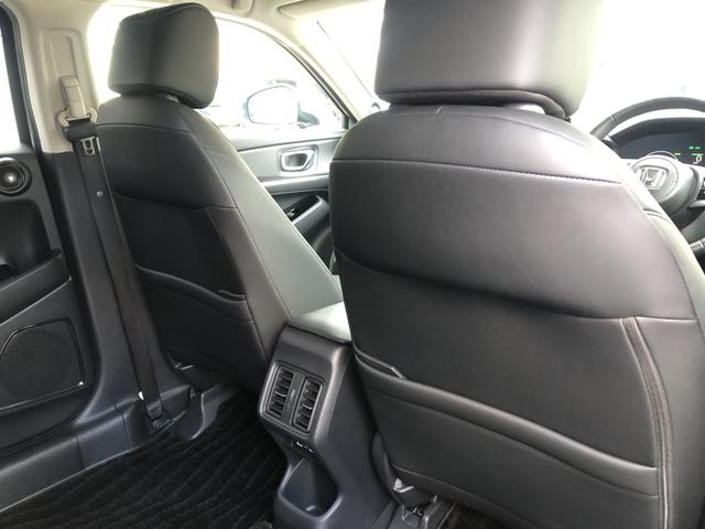 ヴェゼル ｅ：ＨＥＶＺ　純正ナビ　ＥＴＣ　前後ドラレコ　ＬＥＤ　アルミホイール　シートヒーター　衝突回避支援ブレーキ機能　１オナ　スマキ　Ｐトランク　フルオートエアコン　Ｄレコ　エアバッグ　両席エアバック　Ｒカメ　記録簿付（28枚目）