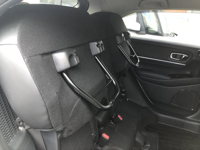 ヴェゼル ｅ：ＨＥＶＺ　純正ナビ　ＥＴＣ　前後ドラレコ　ＬＥＤ　アルミホイール　シートヒーター　衝突回避支援ブレーキ機能　１オナ　スマキ　Ｐトランク　フルオートエアコン　Ｄレコ　エアバッグ　両席エアバック　Ｒカメ　記録簿付（29枚目）