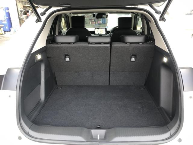 ヴェゼル ｅ：ＨＥＶＺ　純正ナビ　ＥＴＣ　前後ドラレコ　ＬＥＤ　アルミホイール　シートヒーター　衝突回避支援ブレーキ機能　１オナ　スマキ　Ｐトランク　フルオートエアコン　Ｄレコ　エアバッグ　両席エアバック　Ｒカメ　記録簿付（32枚目）