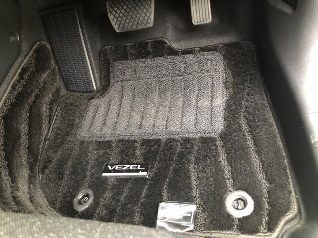 ヴェゼル ｅ：ＨＥＶＺ　純正ナビ　ＥＴＣ　前後ドラレコ　ＬＥＤ　アルミホイール　シートヒーター　衝突回避支援ブレーキ機能　１オナ　スマキ　Ｐトランク　フルオートエアコン　Ｄレコ　エアバッグ　両席エアバック　Ｒカメ　記録簿付（71枚目）