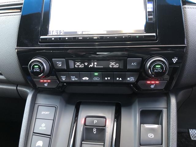 ＣＲ－Ｖハイブリッド ｅ：ＨＥＶＥＸ・ブラックエディション　純正ナビ　ＥＴＣ　シートヒーター　ＬＥＤ　アルミホイール　衝突被害軽減ブレーキ　ハンズフリーパワーテールゲート　禁煙車　キーレス　記録簿　ＤＶＤ再生　エアバッグ　インテリキー　電動シート　ＵＳＢ（16枚目）