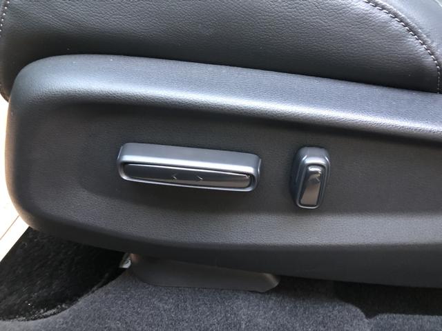 ＣＲ－Ｖハイブリッド ｅ：ＨＥＶＥＸ・ブラックエディション　純正ナビ　ＥＴＣ　シートヒーター　ＬＥＤ　アルミホイール　衝突被害軽減ブレーキ　ハンズフリーパワーテールゲート　禁煙車　キーレス　記録簿　ＤＶＤ再生　エアバッグ　インテリキー　電動シート　ＵＳＢ（80枚目）