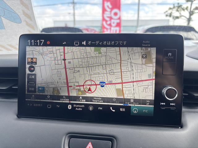 ヴェゼル ｅ：ＨＥＶＺ　試乗車アップ　純正ナビ　ＥＴＣ　前後ドラレコ　ＬＥＤ　アルミホイール　衝突回避支援ブレーキ機能　スマキ　Ｐトランク　フルオートエアコン　Ｄレコ　エアバッグ　両席エアバック　Ｒカメ　記録簿付　ソナー（5枚目）