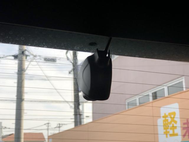 ヴェゼル ｅ：ＨＥＶＺ　試乗車アップ　純正ナビ　ＥＴＣ　前後ドラレコ　ＬＥＤ　アルミホイール　衝突回避支援ブレーキ機能　スマキ　Ｐトランク　フルオートエアコン　Ｄレコ　エアバッグ　両席エアバック　Ｒカメ　記録簿付　ソナー（10枚目）