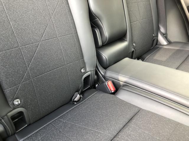 ヴェゼル ｅ：ＨＥＶＺ　試乗車アップ　純正ナビ　ＥＴＣ　前後ドラレコ　ＬＥＤ　アルミホイール　衝突回避支援ブレーキ機能　スマキ　Ｐトランク　フルオートエアコン　Ｄレコ　エアバッグ　両席エアバック　Ｒカメ　記録簿付　ソナー（29枚目）