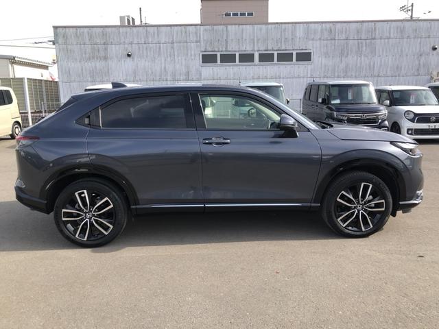 ヴェゼル ｅ：ＨＥＶＺ　試乗車アップ　純正ナビ　ＥＴＣ　前後ドラレコ　ＬＥＤ　アルミホイール　衝突回避支援ブレーキ機能　スマキ　Ｐトランク　フルオートエアコン　Ｄレコ　エアバッグ　両席エアバック　Ｒカメ　記録簿付　ソナー（44枚目）