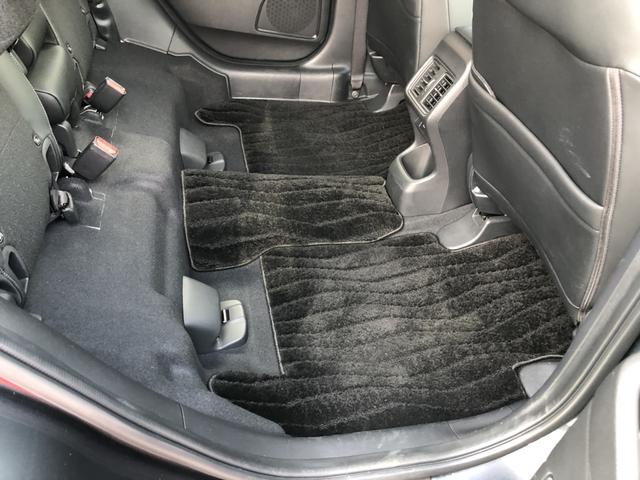 ヴェゼル ｅ：ＨＥＶＺ　試乗車アップ　純正ナビ　ＥＴＣ　前後ドラレコ　ＬＥＤ　アルミホイール　衝突回避支援ブレーキ機能　スマキ　Ｐトランク　フルオートエアコン　Ｄレコ　エアバッグ　両席エアバック　Ｒカメ　記録簿付　ソナー（77枚目）