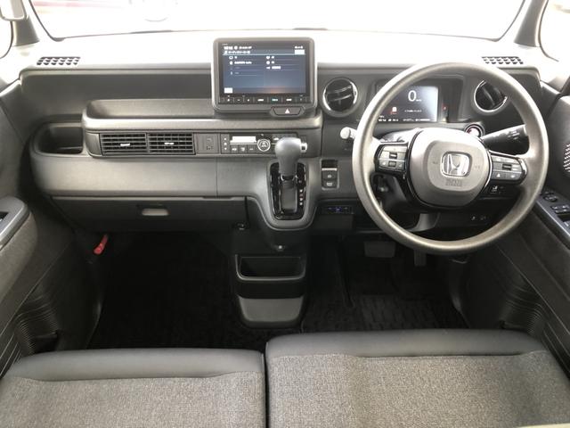 Ｎ－ＢＯＸカスタム ベースグレード　試乗車アップ　純正ナビ　ＥＴＣ　ドラレコ　片側電動スライドドア　ＬＥＤ　ＵＳＢ接続　ＣＭＢＳ　Ｄレコ　禁煙　ベンチシート　オートエアコン　スマートキ　盗難防止装置　クルコン　バックカメラ　フルセグＴＶ（3枚目）