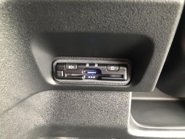 Ｎ－ＢＯＸカスタム ベースグレード　試乗車アップ　純正ナビ　ＥＴＣ　ドラレコ　片側電動スライドドア　ＬＥＤ　ＵＳＢ接続　ＣＭＢＳ　Ｄレコ　禁煙　ベンチシート　オートエアコン　スマートキ　盗難防止装置　クルコン　バックカメラ　フルセグＴＶ（8枚目）