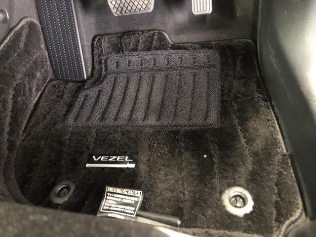 ヴェゼル ｅ：ＨＥＶＺ　純正ナビ　ＥＴＣ　前後ドラレコ　ＬＥＤ　アルミホイール　シートヒーター　盗難防止装置　１オーナー　ドラレコ付き　Ｒカメラ　記録簿　フルセグテレビ　スマ－トキ－　アクティブクルーズ　Ｐセンサー　ナビＴＶ（70枚目）