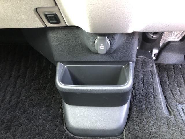 Ｎ－ＢＯＸ ベースグレード　試乗車アップ　純正ナビ　ドラレコ　片側電動スライドドア　ＬＥＤ　衝突軽減システム　スマートキ－　禁煙　カーテンエアバック　イモビライザー　ＥＣＯモード　横滑り防止　オートクルーズ　キーフリー　地デジ（17枚目）