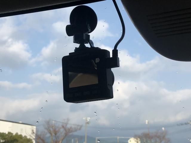 Ｎ－ＢＯＸ ベースグレード　レンタカーアップ　ナビ　ＥＴＣ　ドラレコ　ＬＥＤ　衝突軽減システム　スマートキ－　禁煙　カーテンエアバック　イモビライザー　ＥＣＯモード　横滑り防止　オートクルーズ　キーフリー　パワーステアリング（9枚目）