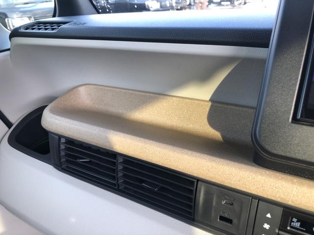 Ｎ－ＢＯＸ ベースグレード　レンタカーアップ　ナビ　ＥＴＣ　ドラレコ　ＬＥＤ　衝突軽減システム　スマートキ－　禁煙　カーテンエアバック　イモビライザー　ＥＣＯモード　横滑り防止　オートクルーズ　キーフリー　パワーステアリング（18枚目）