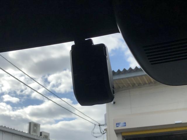 Ｎ－ＢＯＸカスタム ベースグレード　試乗車アップ　純正ナビ　ドラレコ　ＬＥＤ　アルミホイール　両側電動ドア　Ｗ電動ドア　ＣＭＢＳ　Ｄレコ　禁煙　１オーナー　ベンチシート　オートエアコン　スマートキ　クルコン　バックカメラ　フルセグＴＶ（8枚目）