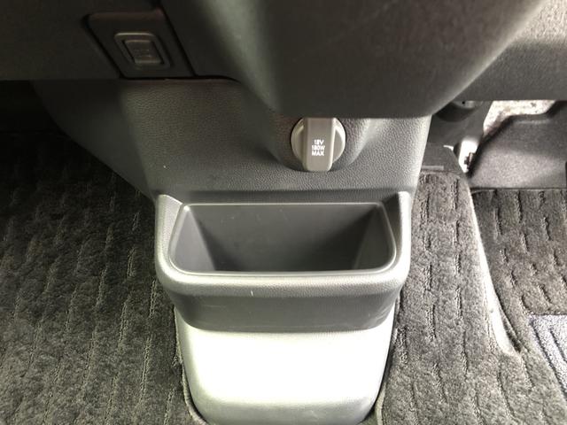 Ｎ－ＢＯＸカスタム ベースグレード　試乗車アップ　純正ナビ　ドラレコ　ＬＥＤ　アルミホイール　両側電動ドア　Ｗ電動ドア　ＣＭＢＳ　Ｄレコ　禁煙　１オーナー　ベンチシート　オートエアコン　スマートキ　クルコン　バックカメラ　フルセグＴＶ（18枚目）