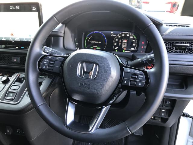 ステップワゴン ｅ：ＨＥＶスパーダ　純正ナビ　ＥＴＣ　両側電動ドア　ＬＥＤ　アルミホイール　シートヒーター　１オーナー　フルオートエアコン　ＥＳＣ　オートライト　キーフリー　イモビ　ＡＢＳ　リアカメラ　スマートキ　ＵＳＢポート　禁煙（8枚目）