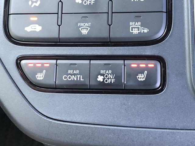 ステップワゴン ｅ：ＨＥＶスパーダ　純正ナビ　ＥＴＣ　両側電動ドア　ＬＥＤ　アルミホイール　シートヒーター　１オーナー　フルオートエアコン　ＥＳＣ　オートライト　キーフリー　イモビ　ＡＢＳ　リアカメラ　スマートキ　ＵＳＢポート　禁煙（13枚目）