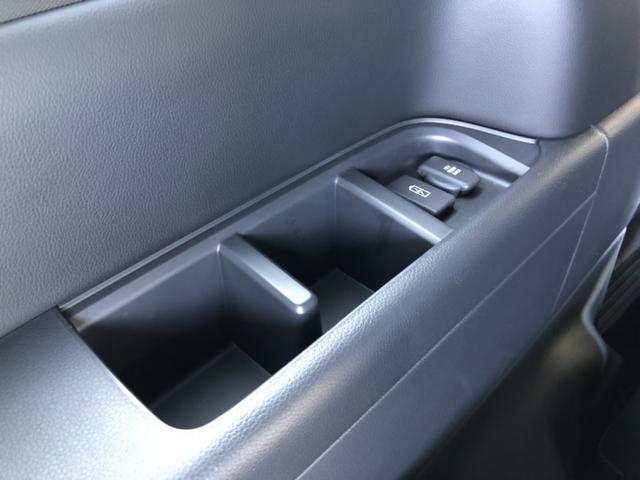 ステップワゴン ｅ：ＨＥＶスパーダ　純正ナビ　ＥＴＣ　両側電動ドア　ＬＥＤ　アルミホイール　シートヒーター　１オーナー　フルオートエアコン　ＥＳＣ　オートライト　キーフリー　イモビ　ＡＢＳ　リアカメラ　スマートキ　ＵＳＢポート　禁煙（29枚目）