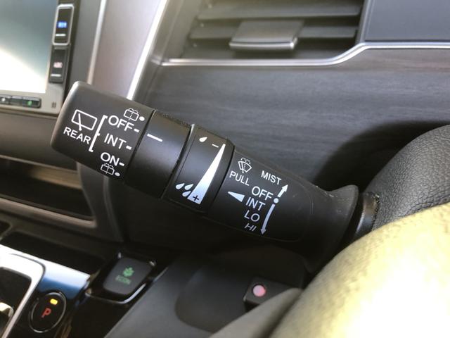 フリードハイブリッド ハイブリッド・Ｇ　純正ナビ　ＥＴＣ　両側電動ドア　シートヒーター　ＬＥＤ　アルミホイール　両電動ドア　サイドエアバック　クルコン　スマキー　パワーステアリング　オートライト　フルセグＴＶ　ウォークスルー　Ｂカメラ　禁煙（51枚目）