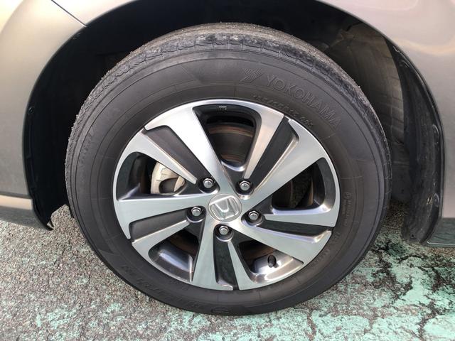 フリード Ｇ・ホンダセンシング　純正ナビ　ＥＴＣ　ドラレコ　両側電動ドア　シートヒーター　ＬＥＤ　Ｆセグ　追突被害軽減ブレーキ　ｉストップ　Ｗエアバッグ　パワーウィンドウ　１オ－ナ－　アクティブクルーズコントロール　スマートキ　禁煙（28枚目）