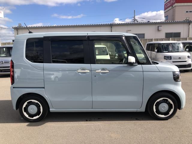 Ｎ－ＢＯＸ ファッションスタイル　試乗車アップ　純正ナビ　ＥＴＣ　ドラレコ　片側電動スライドドア　アラウンドビューモニター　禁煙　ソナー　盗難防止装置　スマートキ　ＵＳＢポート　ＬＥＤランプ　バックモニター　サイドカーテンエアバック（37枚目）