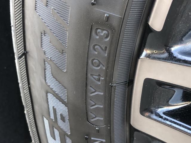 オデッセイ アブソルート・ＥＸ　純正ナビ　ＥＴＣ　前後ドラレコ　ブラインドスポットインフォメーション　ワンオーナー　禁煙車　パーキングサポート　整備記録簿　シ－トヒ－タ－　バックモニター　ＷＡＣ　フロントカメラ　スマ－トキ－　ＡＢＳ（34枚目）