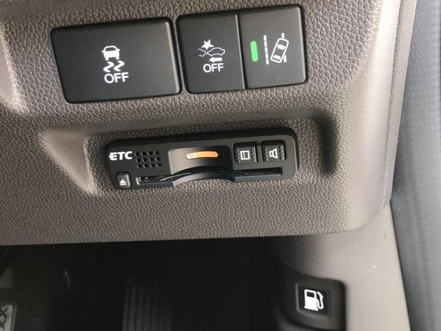 フリードハイブリッド ハイブリッド・Gホンダセンシング ナビ ETC 前後ドラレコ 両側電動ドア ホンダセンシング ワンオーナー 禁煙車 軽減ブレーキ キーフリーシステム 1オ-ナ- 記録簿 DVD再生可能 ECON 後カメラ Aクルーズ 横滑防止 USB(7枚目)