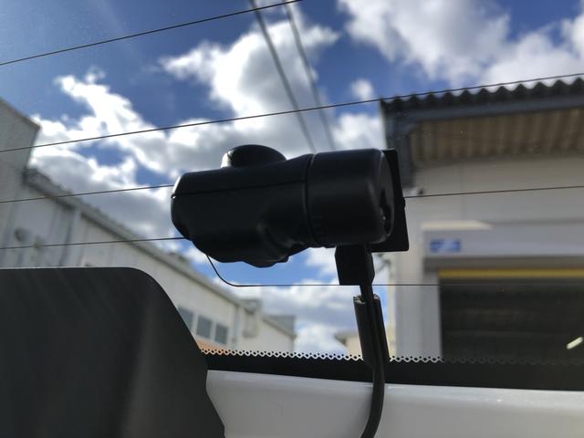 フィット ホーム　純正ナビ　前後ドラレコ　ＬＥＤ　ワンオーナー　禁煙車　ホンダセンシング　記録簿　衝突軽減　リアカメラ　ソナー　ＵＳＢ接続　ＡＡＣ　横滑り防止機能　サイドエアバック　オートライト　クルーズコントロール（8枚目）