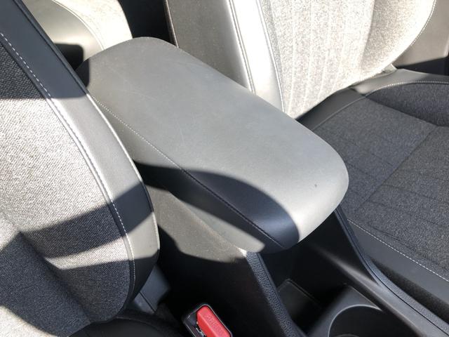 フィット ホーム　純正ナビ　前後ドラレコ　ＬＥＤ　ワンオーナー　禁煙車　ホンダセンシング　記録簿　衝突軽減　リアカメラ　ソナー　ＵＳＢ接続　ＡＡＣ　横滑り防止機能　サイドエアバック　オートライト　クルーズコントロール（13枚目）