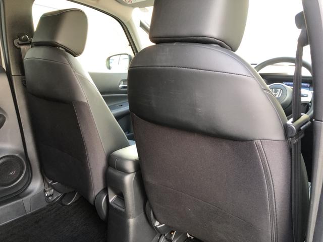 フィット ホーム　純正ナビ　前後ドラレコ　ＬＥＤ　ワンオーナー　禁煙車　ホンダセンシング　記録簿　衝突軽減　リアカメラ　ソナー　ＵＳＢ接続　ＡＡＣ　横滑り防止機能　サイドエアバック　オートライト　クルーズコントロール（20枚目）