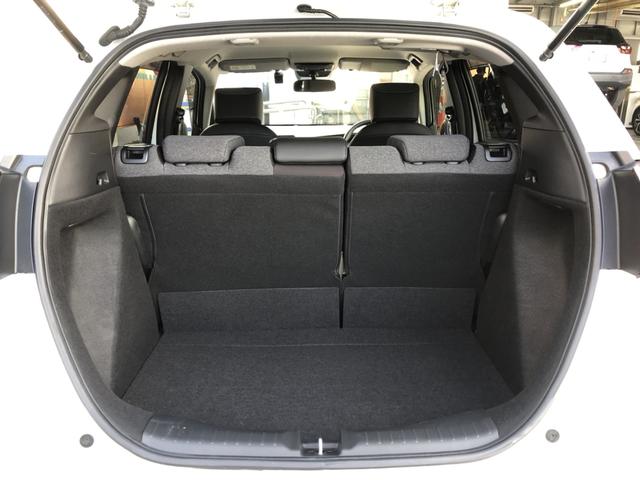 フィット ホーム　純正ナビ　前後ドラレコ　ＬＥＤ　ワンオーナー　禁煙車　ホンダセンシング　記録簿　衝突軽減　リアカメラ　ソナー　ＵＳＢ接続　ＡＡＣ　横滑り防止機能　サイドエアバック　オートライト　クルーズコントロール（24枚目）