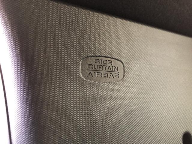 �y�T�C�h�J�[�e���G�A�o�b�N�z�����̓V�䕔�ɂ���G�A�o�b�O�ł��B���ʂ���̏Փ˂ɂ��A�G�A�o�b�O���c��݁A����̓����ւ̏Ռ����ɘa���܂��B