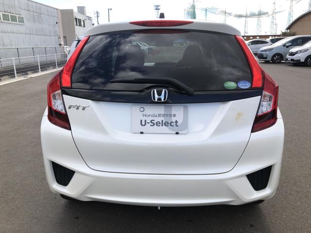 フィット １３Ｇ・Ｆパッケージ　純正ナビ　ドラレコ　ワンオーナー　禁煙車　イモビ　ＤＶＤ再生可能　スマ－トキ－　記録簿有り　ＶＳＡ　ＥＴＣ付き　地デジＴＶ　助手席エアバッグ　オートエアコン　エアバック　ＰＳ　キ－フリ－　Ｄレコ　ＰＷ（30枚目）