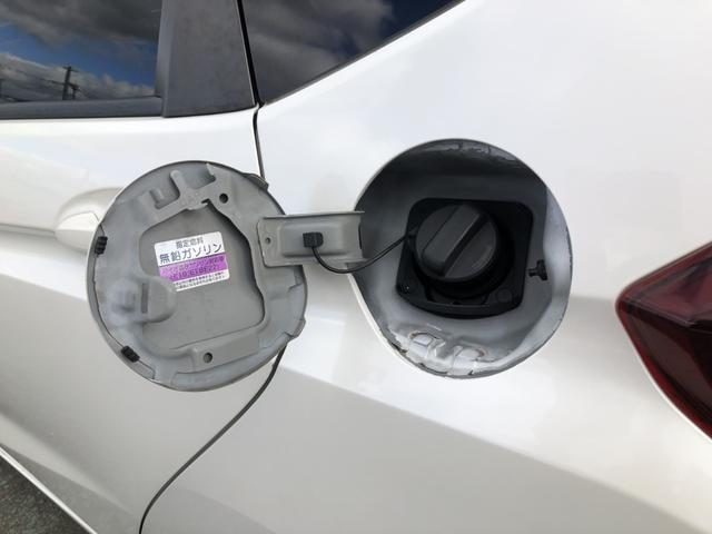 フィット １３Ｇ・Ｆパッケージ　純正ナビ　ドラレコ　ワンオーナー　禁煙車　イモビ　ＤＶＤ再生可能　スマ－トキ－　記録簿有り　ＶＳＡ　ＥＴＣ付き　地デジＴＶ　助手席エアバッグ　オートエアコン　エアバック　ＰＳ　キ－フリ－　Ｄレコ　ＰＷ（37枚目）