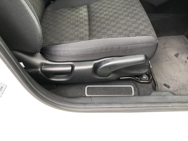 フィット １３Ｇ・Ｆパッケージ　純正ナビ　ドラレコ　ワンオーナー　禁煙車　イモビ　ＤＶＤ再生可能　スマ－トキ－　記録簿有り　ＶＳＡ　ＥＴＣ付き　地デジＴＶ　助手席エアバッグ　オートエアコン　エアバック　ＰＳ　キ－フリ－　Ｄレコ　ＰＷ（55枚目）