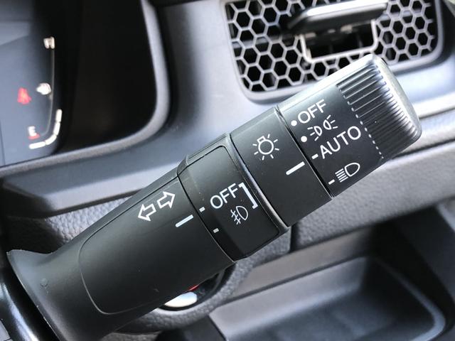 �y�N���[�Y�R���g���[���z�������H�ȂǂŃA�N�Z���y�_���𓥂܂Ȃ��Ă��A�ԑ������ɕۂ��Ă���܂��I