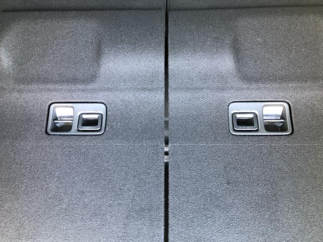 Ｎ－ＢＯＸカスタム ベースグレード　レンタカーアップ　純正ナビ　ＥＴＣ　ドラレコ　両側電動ドア　Ｗ電動ドア　ＵＳＢ接続　ＣＭＢＳ　Ｄレコ　禁煙　ベンチシート　オートエアコン　スマートキ　ＬＥＤ　盗難防止装置　クルコン　バックカメラ（30枚目）