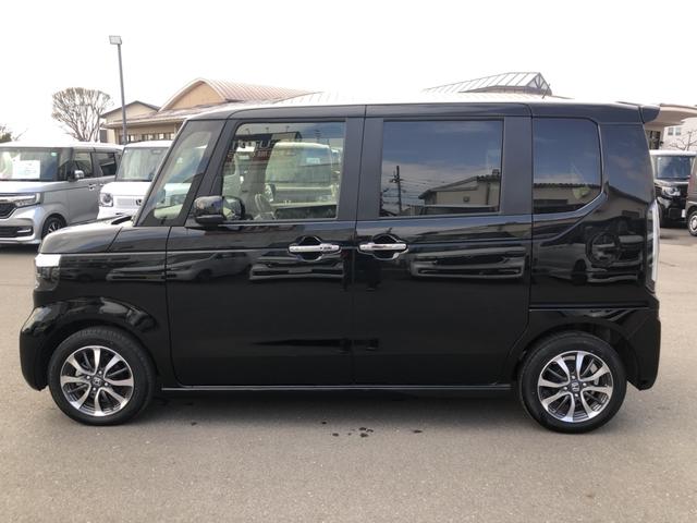 Ｎ－ＢＯＸカスタム ベースグレード　試乗車アップ　純正ナビ　ドラレコ　片側電動スライドドア　ＵＳＢ接続　ＣＭＢＳ　Ｄレコ　禁煙　ベンチシート　オートエアコン　スマートキ　ＬＥＤ　盗難防止装置　クルコン　バックカメラ　フルセグＴＶ　ＥＳＣ（38枚目）