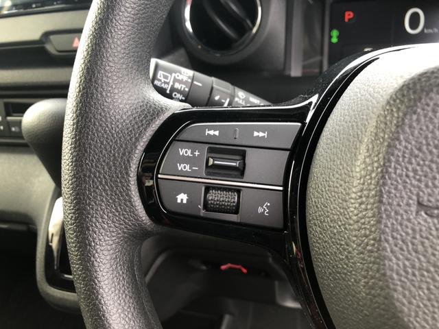 �y�X�e�A�����O�X�C�b�`�z�茳�̃{�^���ŁA�I�[�f�B�I�^�r�W���A���̊�{�I�ȑ�����s�����Ƃ��ł��ĕ֗��ł��I