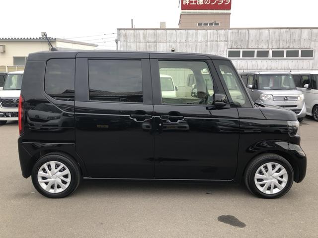 Ｎ－ＢＯＸ ベースグレード　スマートキ－　ＥＣＯモード　横滑り防止　キーフリー　地デジ　パワーステアリング　オートエアコン　リアカメラ　パワーウィンドウ　ＡＢＳ　ナビＴＶ　衝突軽減システム　禁煙　カーテンエアバック　Ｗエアバック（35枚目）