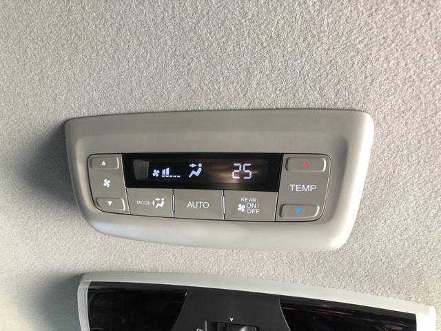 �y��ȃG�A�R���z�㕔���Ȃɂ��G�A�R���̑���{�^��������̂ŉ��K�ȃh���C�u���y����ł��������܂��B