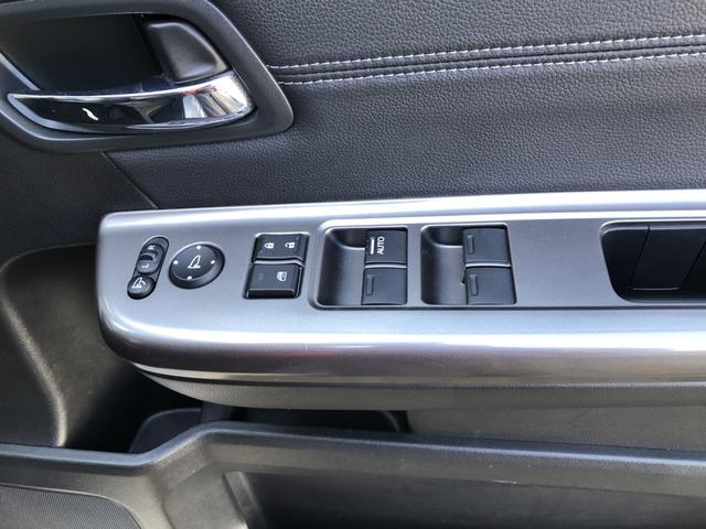 �y�����암���z�^�]�Ȃ̃X�C�b�`�ł́A���ׂẴE�B���h�[�̊J������s�����Ƃ��ł��܂��B