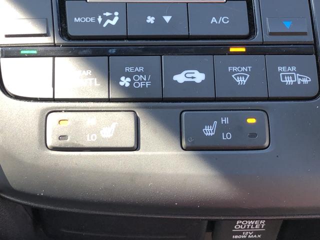 ステップワゴンスパーダ ｅ：ＨＥＶスパーダＧ・ＥＸホンダセンシング　純正ナビ　ＥＴＣ　前後ドラレコ　両側電動ドア　ＬＥＤ　アルミホイール　エアバック　地デジ　クルコン　サイドエアバッグ　シ－トヒ－タ－　衝突軽減システム　１オーナー　スマキー　禁煙　ＵＳＢ接続　ＡＢＳ（17枚目）