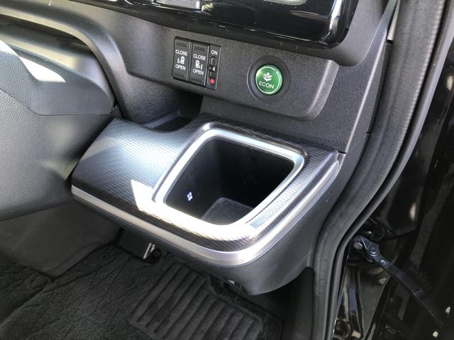 ステップワゴンスパーダ ｅ：ＨＥＶスパーダＧ・ＥＸホンダセンシング　純正ナビ　ＥＴＣ　前後ドラレコ　両側電動ドア　ＬＥＤ　アルミホイール　エアバック　地デジ　クルコン　サイドエアバッグ　シ－トヒ－タ－　衝突軽減システム　１オーナー　スマキー　禁煙　ＵＳＢ接続　ＡＢＳ（19枚目）