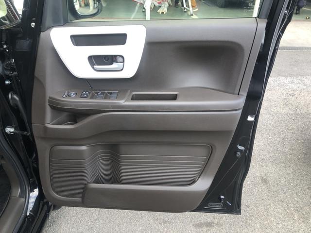 �y�t�����g�h�A�z�t�����g�h�A�͂��̂悤�ɂȂ��Ă���܂��B