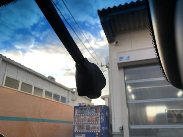 �y�O��h���C�u���R�[�_�[�z�O��Ńh�����R�����Ă��āA���S�ł��I